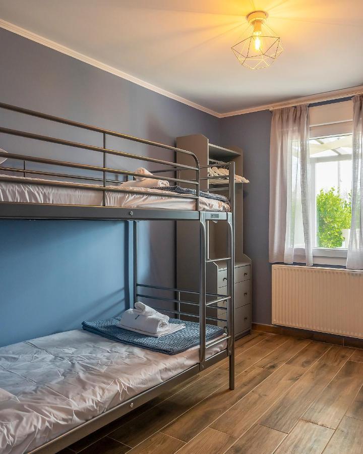 Azzurro Seafront Houses Nea Kallikrateia Eksteriør billede