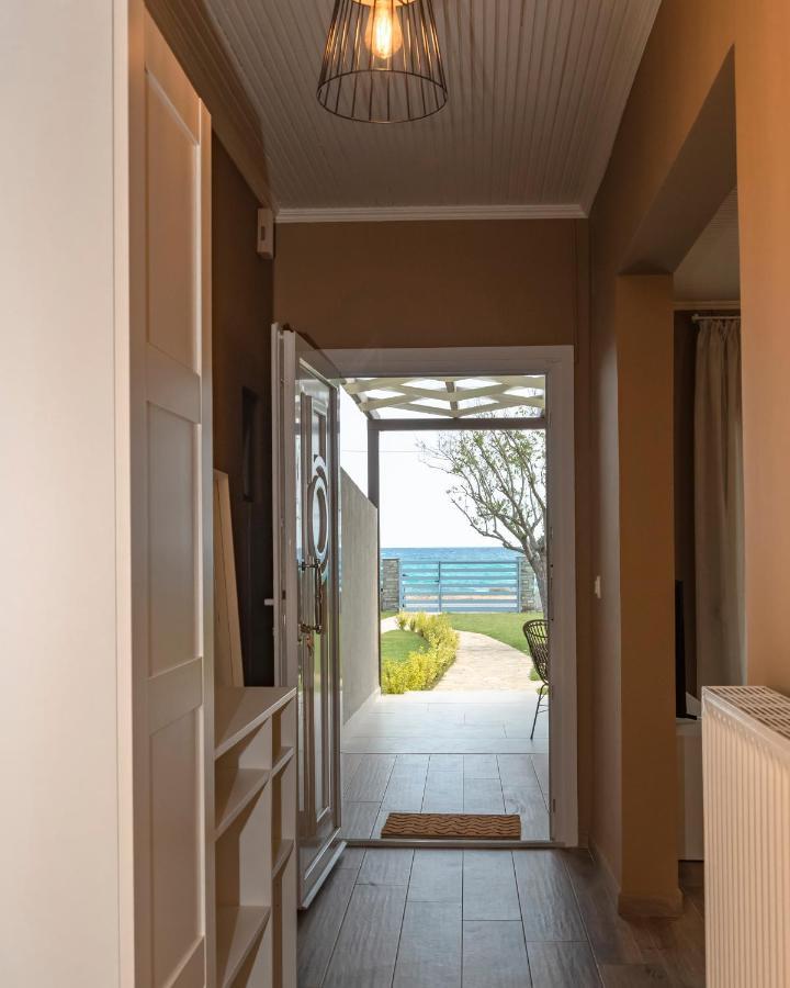 Azzurro Seafront Houses Nea Kallikrateia Eksteriør billede
