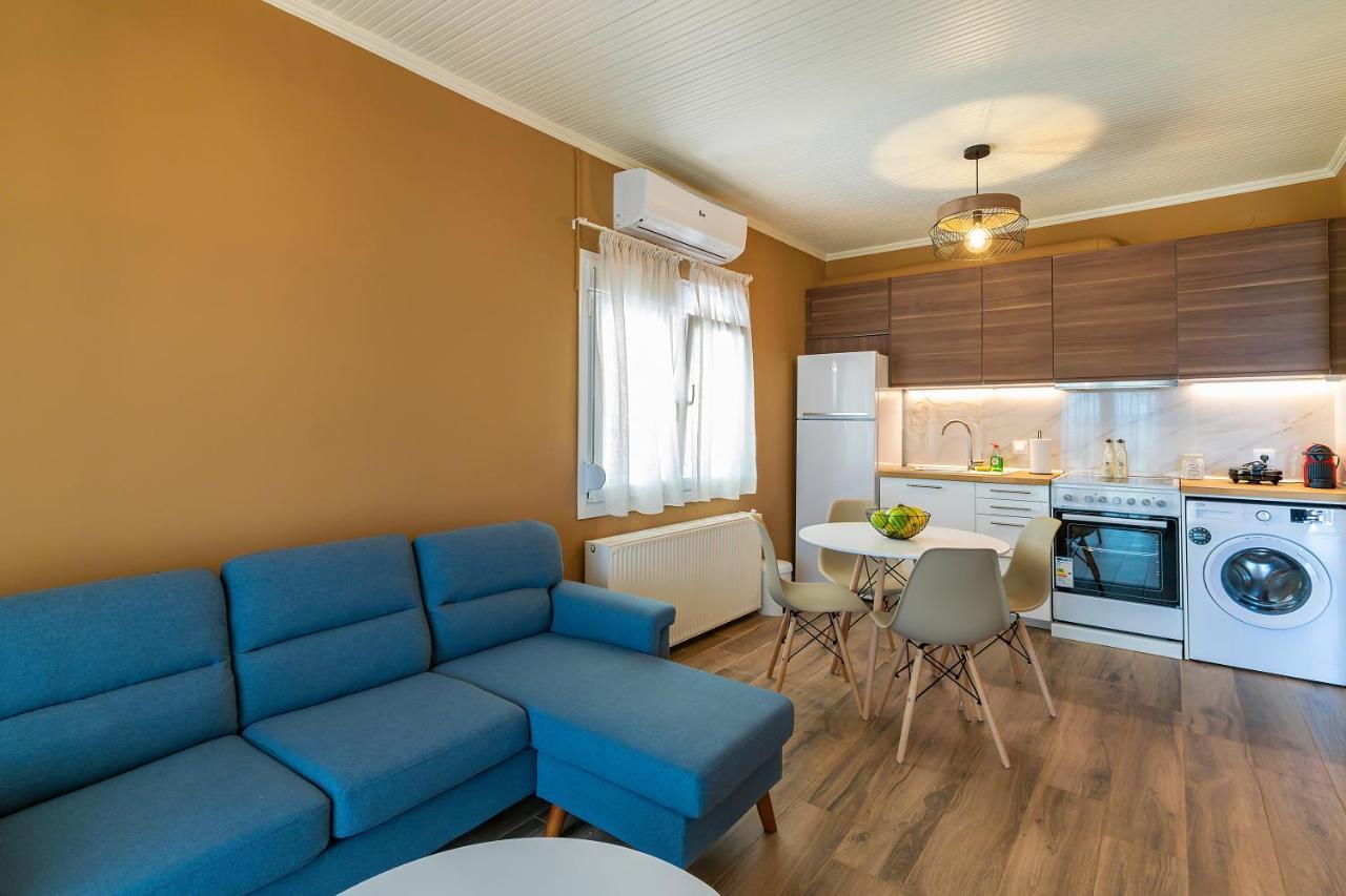 Azzurro Seafront Houses Nea Kallikrateia Eksteriør billede